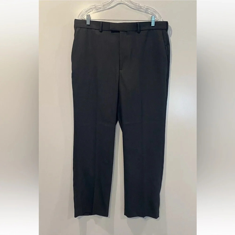 Savane Gray‎ Flat Front Dress Pants Mens 36X31 (1323)